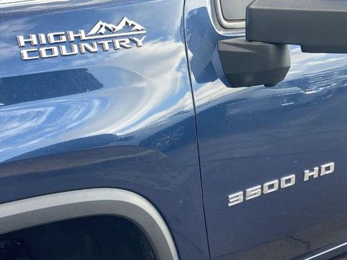 Used 2023 Chevrolet Silverado 3500 High Country image 28