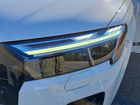 New 2026 Audi Q7 Premium Plus image 30