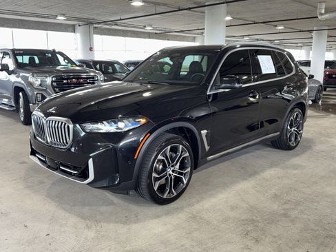 Used 2024 BMW X5 sDrive40i w/ Premium Package RWD image 4