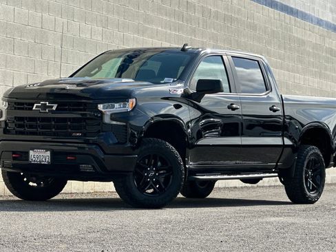 Used 2023 Chevrolet Silverado 1500 LT Trail Boss image 8