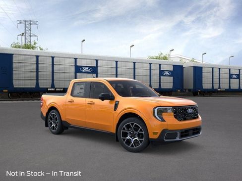 New 2026 Ford Maverick Lariat w/ 4K Tow Package AWD/4WD image 7