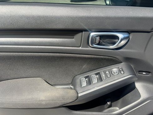 Used 2022 Honda Civic Sport image 14