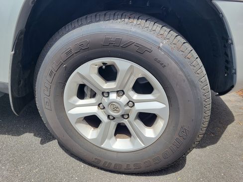 Used 2024 Toyota 4Runner SR5 RWD image 6