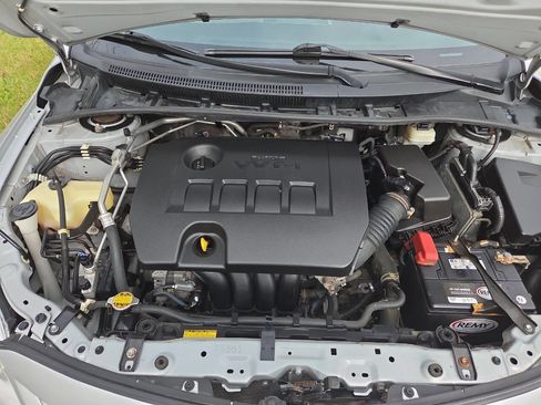 Used 2012 Toyota Corolla LE image 19