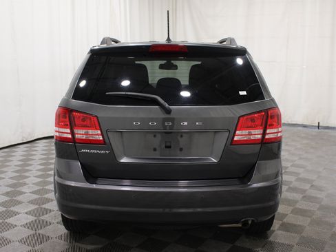 Used 2020 Dodge Journey SE FWD image 28