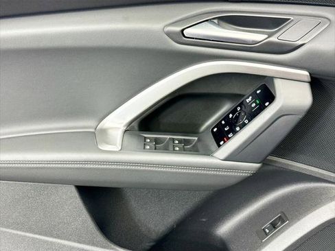 Certified 2025 Audi Q5 Premium Plus w/ Premium Plus AWD/4WD image 22