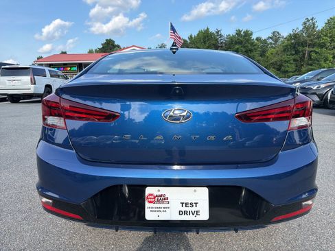 Used 2020 Hyundai Elantra Value Edition w/ Cargo Package (C1) FWD image 5