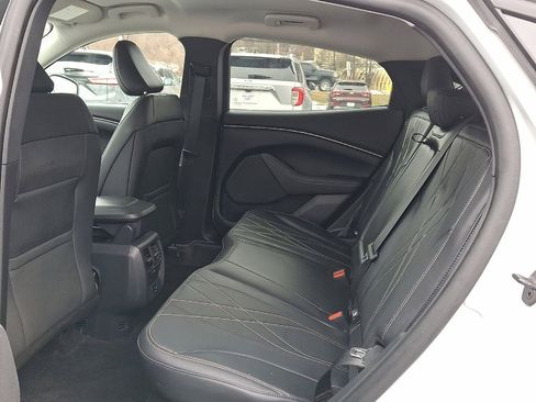 Certified 2023 Ford Mustang Mach-E Select image 19