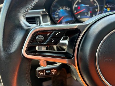 Used 2016 Porsche Macan Turbo AWD/4WD image 20