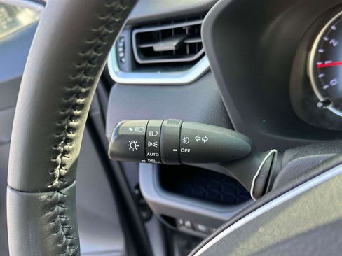 Used 2019 Toyota RAV4 XLE image 22