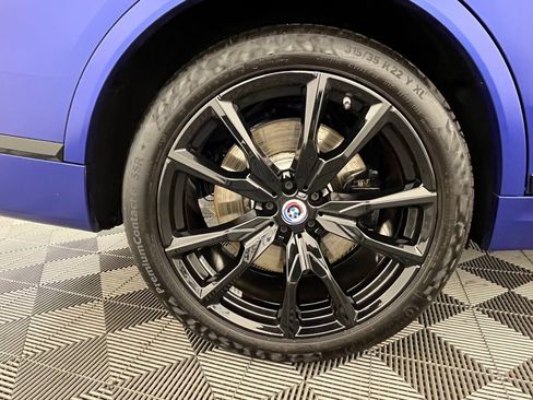 Certified 2024 BMW X7 M60i w/ Executive Package image 13