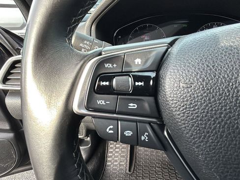 Used 2018 Honda Accord Sport image 15