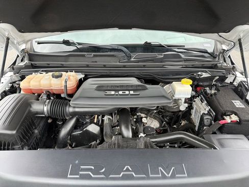 Used 2021 RAM 1500 Limited w/ Night Edition AWD/4WD image 8