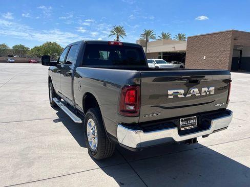 Certified 2025 RAM 2500 Big Horn AWD/4WD image 9
