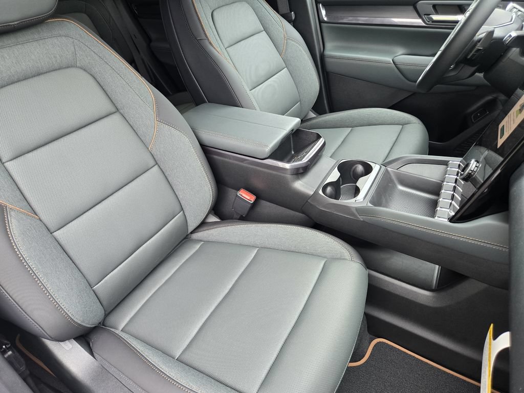 New 2027 GMC Terrain AT4 w/ Convenience Package III AWD/4WD image 9