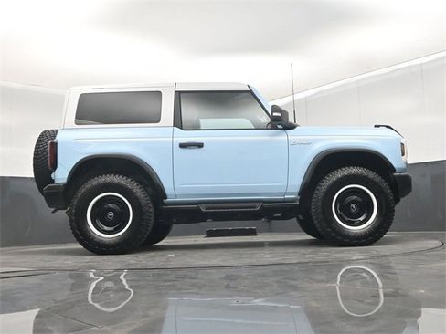 Used 2024 Ford Bronco Heritage Edition image 53