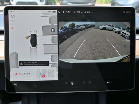 Used 2023 Tesla Model 3 Standard Range RWD image 23