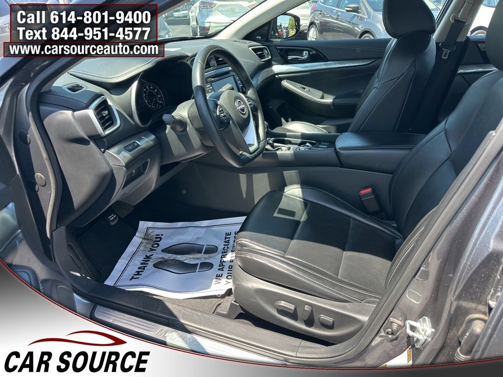 Used 2023 Nissan Maxima SL FWD image 12