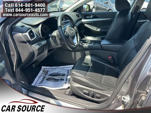 Used 2023 Nissan Maxima SL FWD image 12