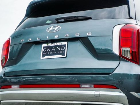 Used 2023 Hyundai Palisade Calligraphy FWD image 14