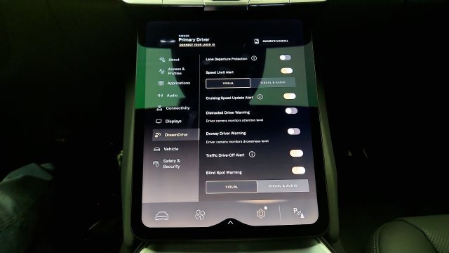 Used 2024 Lucid Air Pure RWD image 62