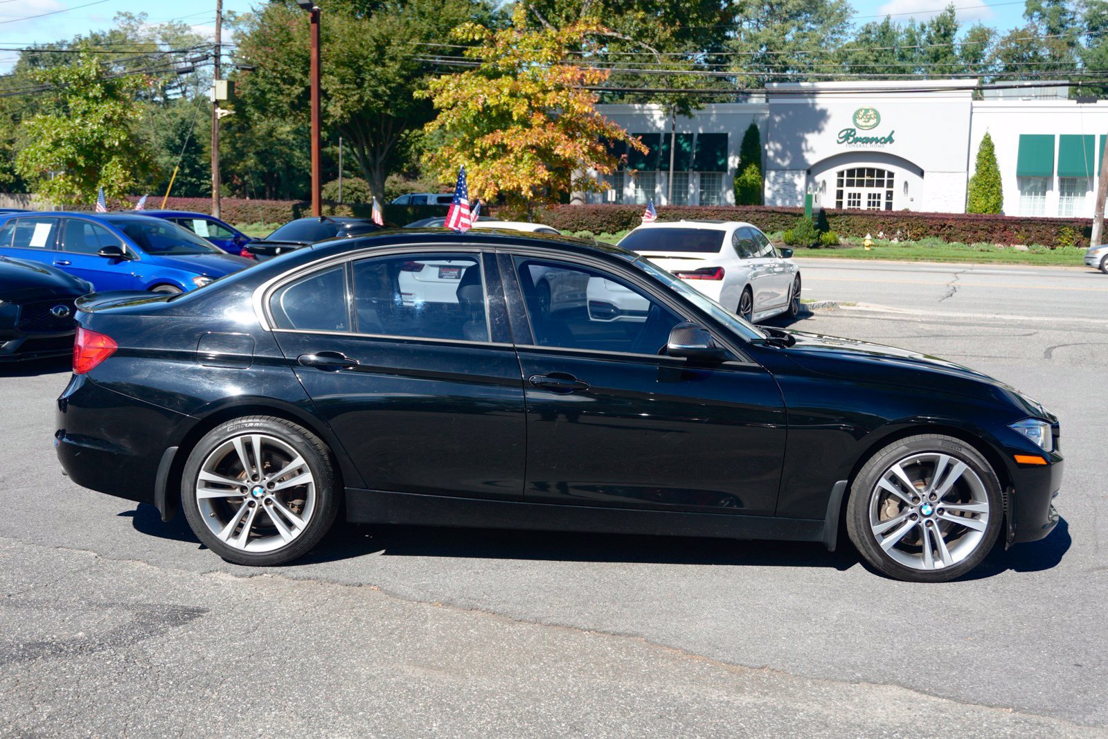Used 2013 BMW 335i xDrive Sedan AWD/4WD image 4