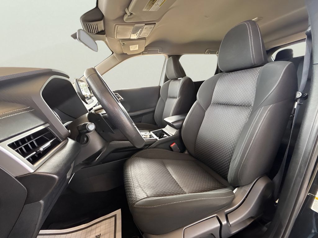 Used 2022 Mitsubishi Outlander ES AWD/4WD image 6