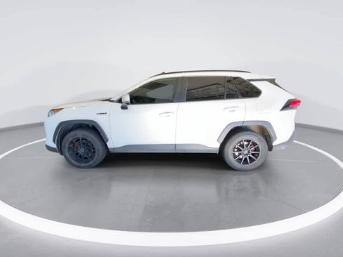 Used 2019 Toyota RAV4 XLE w/ Convenience Package AWD/4WD image 5