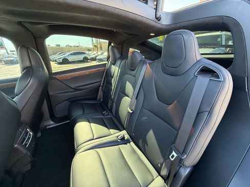 Used 2017 Tesla Model X 100D image 21