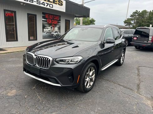 Used 2023 BMW X3 xDrive30i w/ Convenience Package AWD/4WD image 2