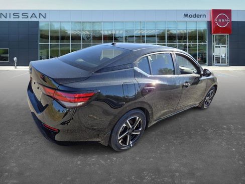 New 2025 Nissan Sentra SV w/ Trunk Package image 5