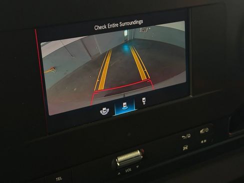 Used 2024 Mercedes-Benz Sprinter 2500 image 18