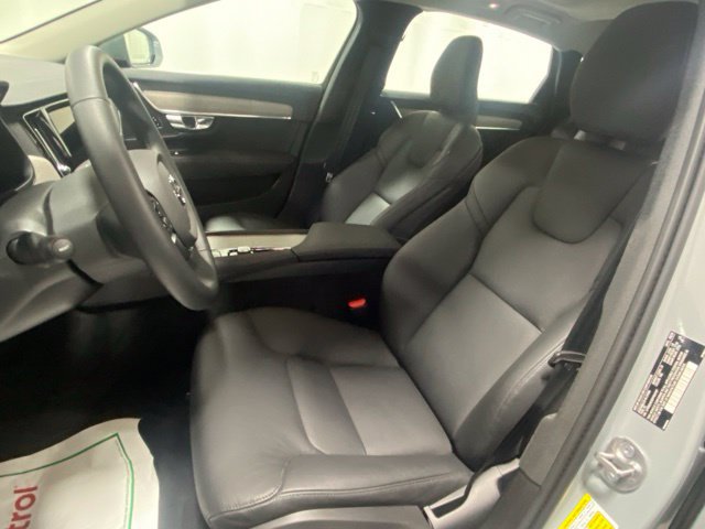 Used 2025 Volvo S90 B6 Plus AWD/4WD image 11