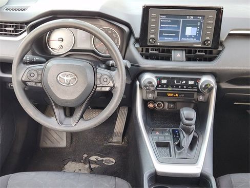 Used 2021 Toyota RAV4 XLE image 26