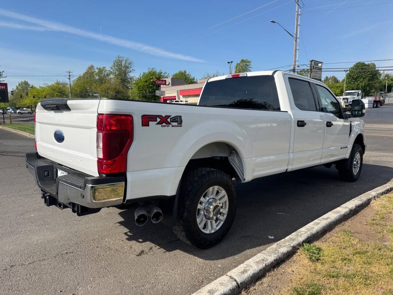 Used 2019 Ford F350 XLT w/ XLT Value Package AWD/4WD image 3