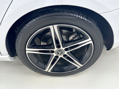 Used 2020 Mercedes-Benz A 220 A 220 image 33