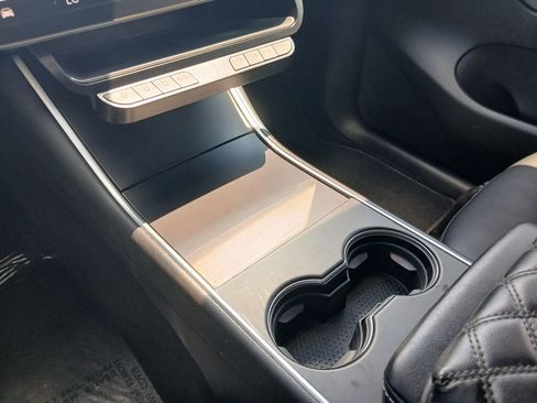 Used 2020 Tesla Model Y Long Range AWD/4WD image 15