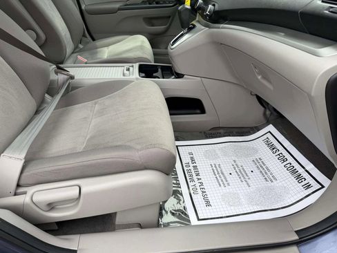 Used 2012 Honda CR-V LX image 17