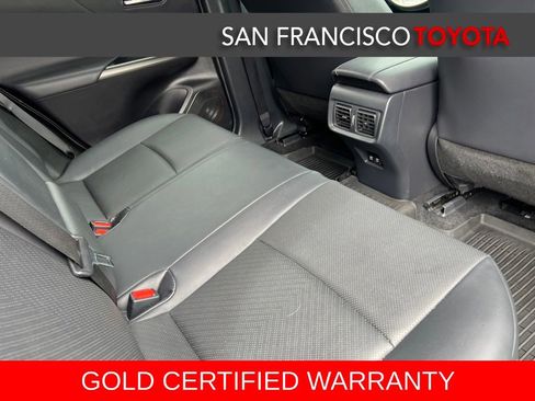 Certified 2022 Toyota Venza Limited AWD/4WD image 19