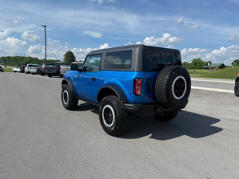 Used 2023 Ford Bronco Badlands AWD/4WD image 3