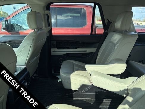 Used 2020 Ford Expedition Platinum image 11