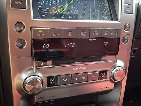 Used 2020 Lexus GX 460 Premium w/ Premium Package AWD/4WD image 19