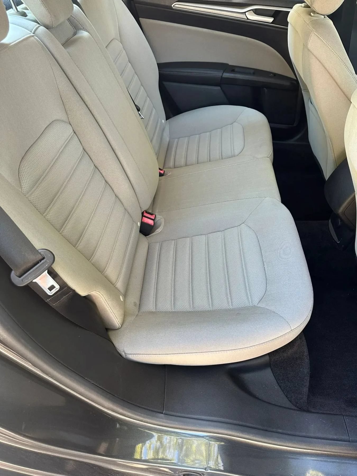 Used 2018 Ford Fusion S FWD image 13