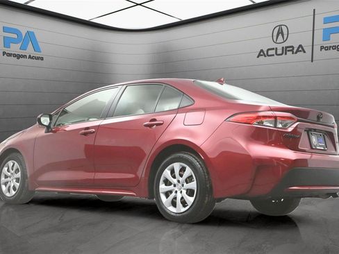 Used 2022 Toyota Corolla LE image 26