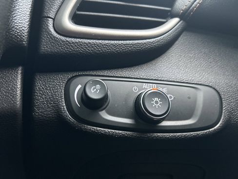 Used 2019 Chevrolet Trax LS w/ Tint and Cruise Package image 34