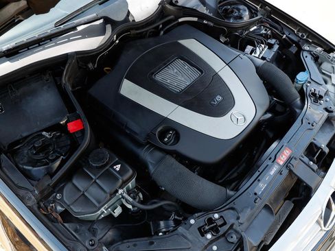 Used 2009 Mercedes-Benz CLK 350 Cabriolet image 38