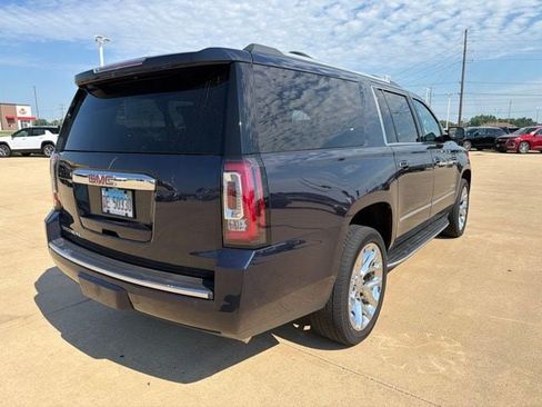 Used 2017 GMC Yukon XL Denali w/ Open Road Package AWD/4WD image 5