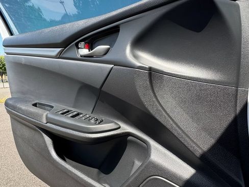 Used 2021 Honda Civic LX image 9