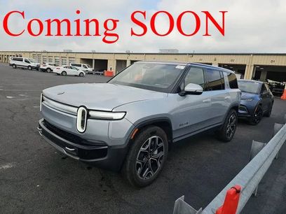 Used 2025 Rivian R1S Adventure Dual