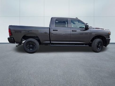 New 2026 RAM 2500 Tradesman AWD/4WD image 8